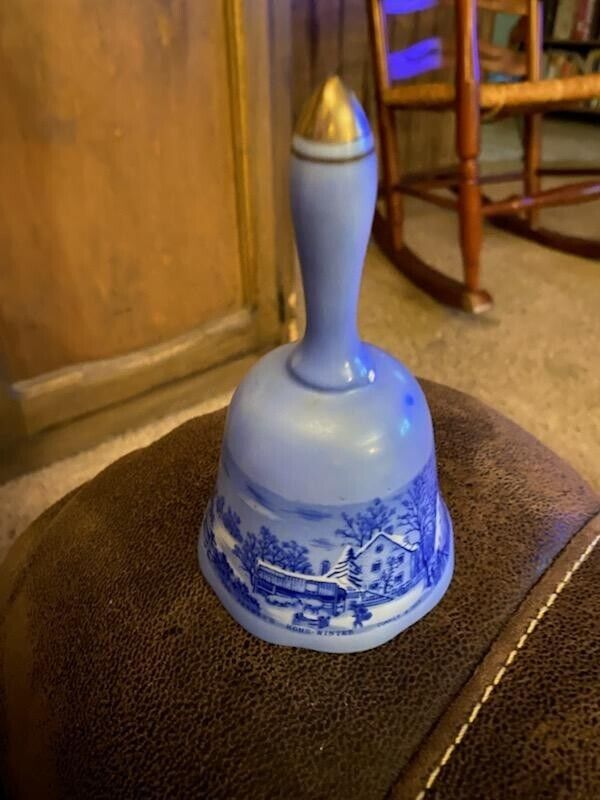 VINTAGE CURRIER AND IVES AMERICAN TREASURY COPENHAGEN BELL