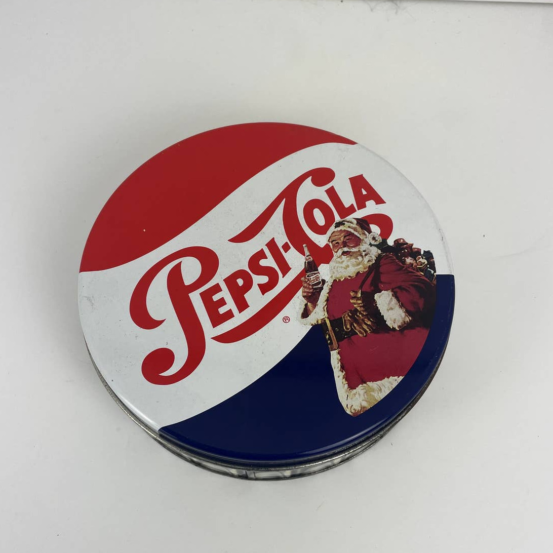 Vintage Pespi Cola collectibles 1999