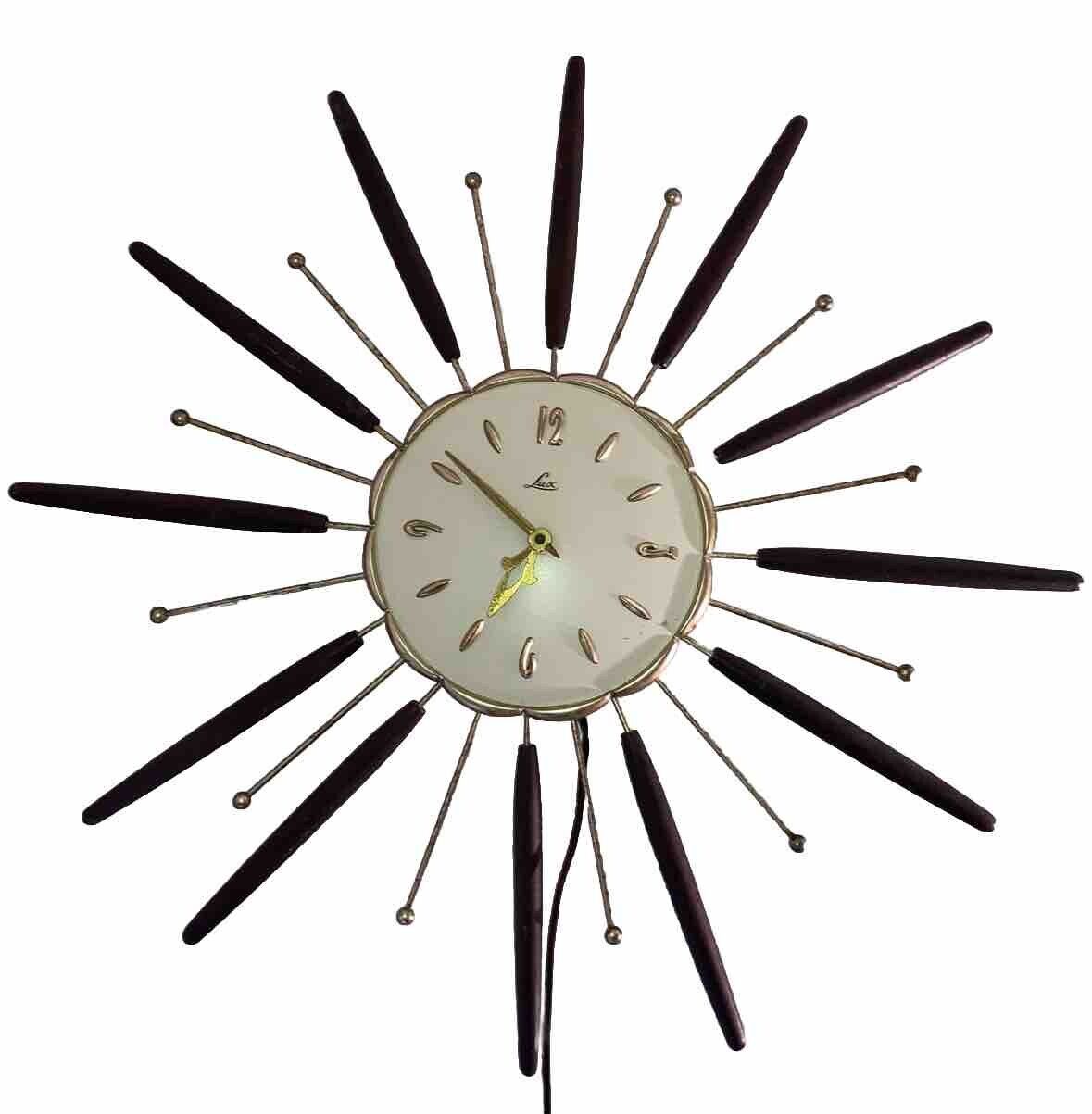 1963 Robert Shaw Atomic MCM Starburst Electric LG Wall Clock Works Teak & Brass