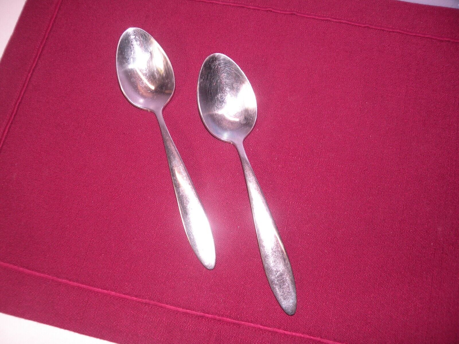 Set Of 2 Place Oval Soup Spoons Oneida Taylor Stainless Satin 7 in. GF1