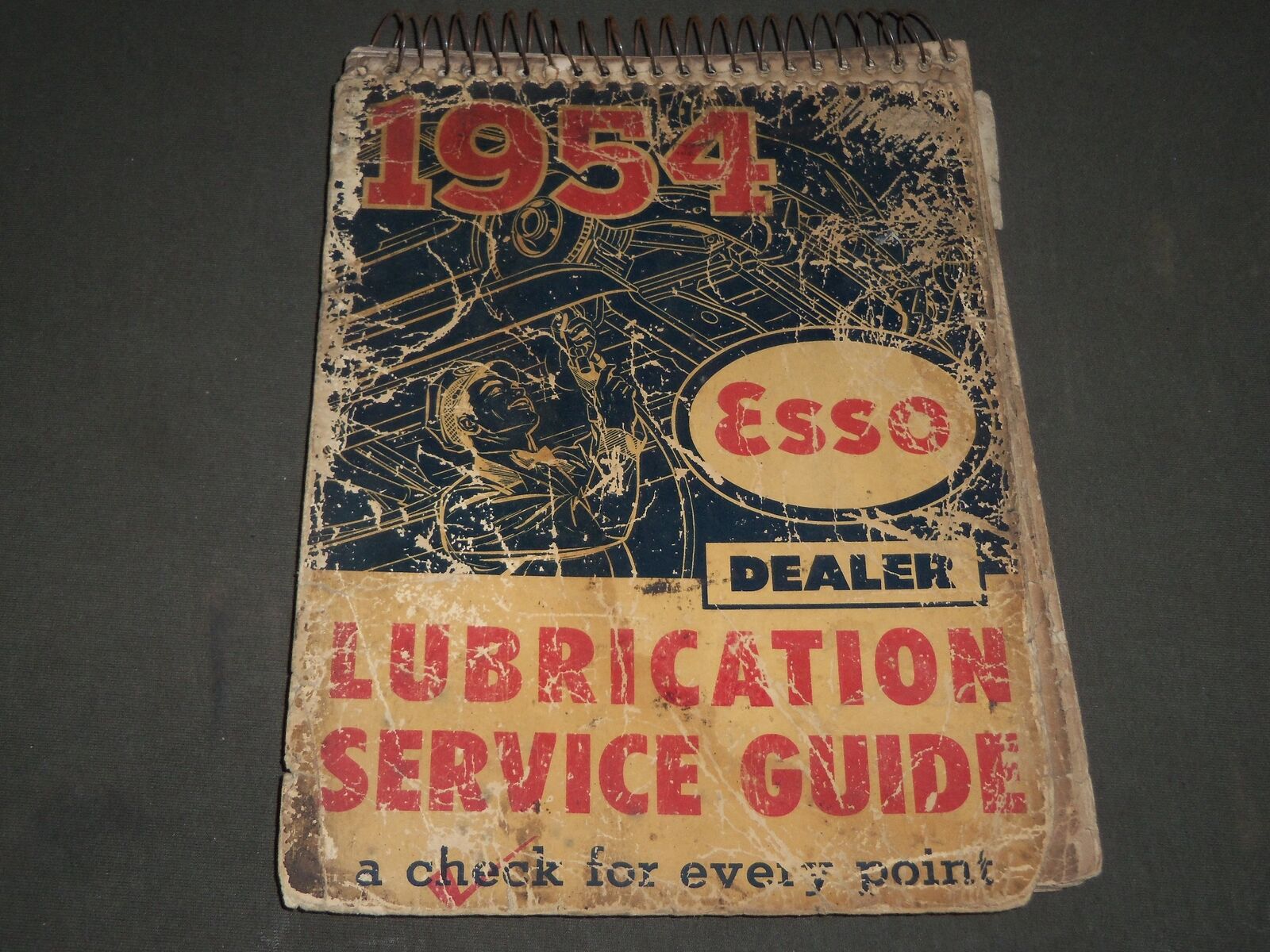 1954 ESSO DEALER LUBRICATION SERVICE GUIDE - SPIRAL BOUND - KD 4881