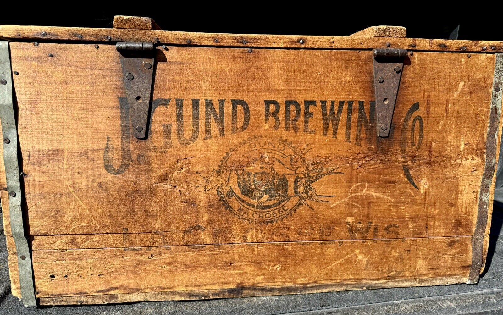 Vtg J. Gund Brewing wood Beer crate La Cross Wisconsin Advertising Antique