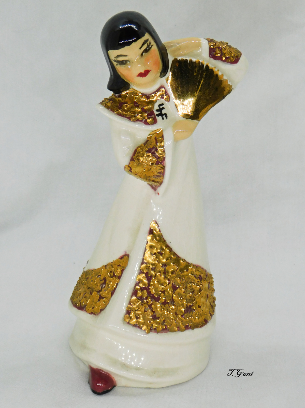 1949 Klein Pottery Gold Encrusted Asian Geisha Girl Figurine MCM Home Decor