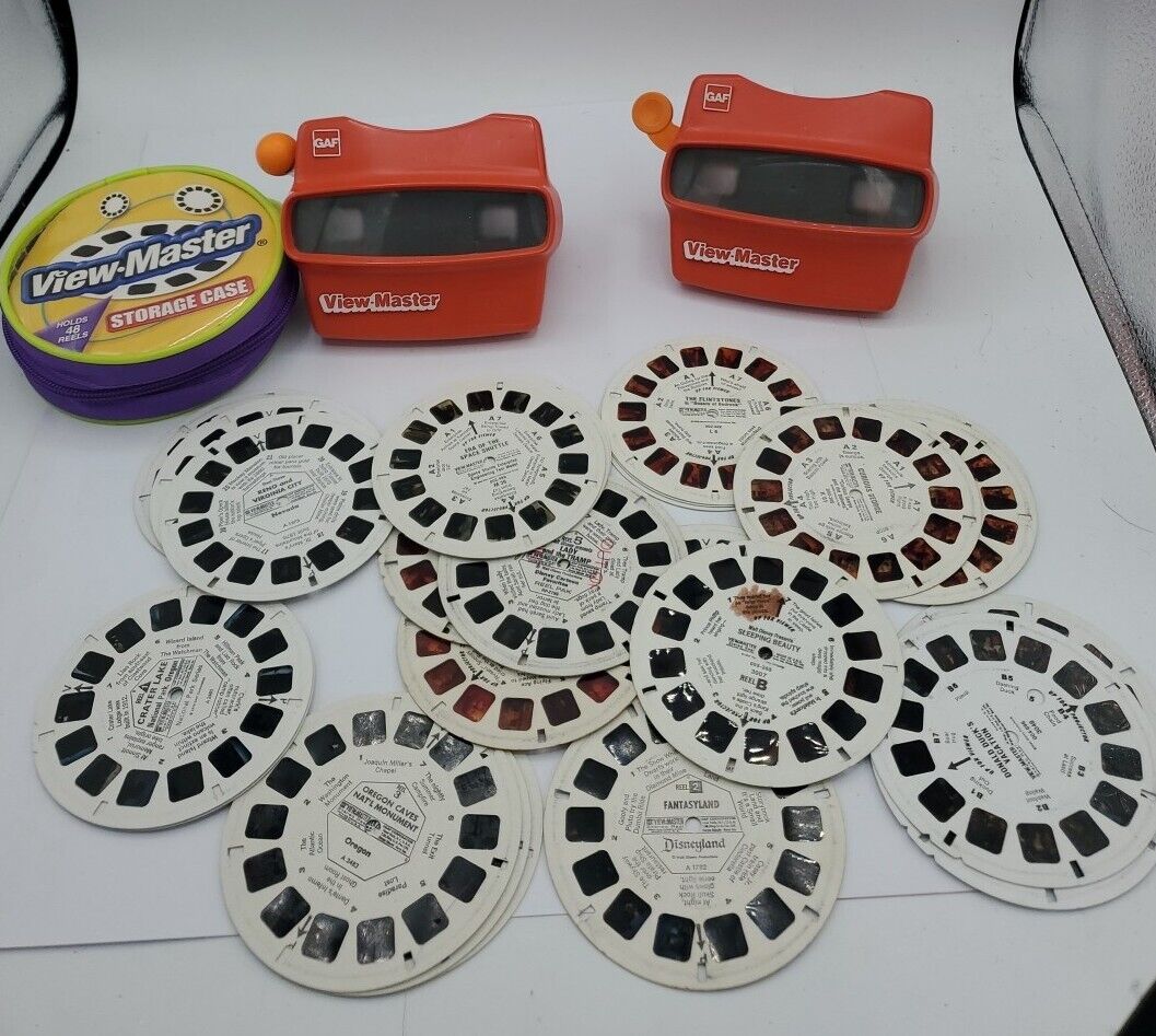 Lot of 2 VTG View-Master Viewers 30 Reels Disney Space Shuttle Snoopy  Yosemite 