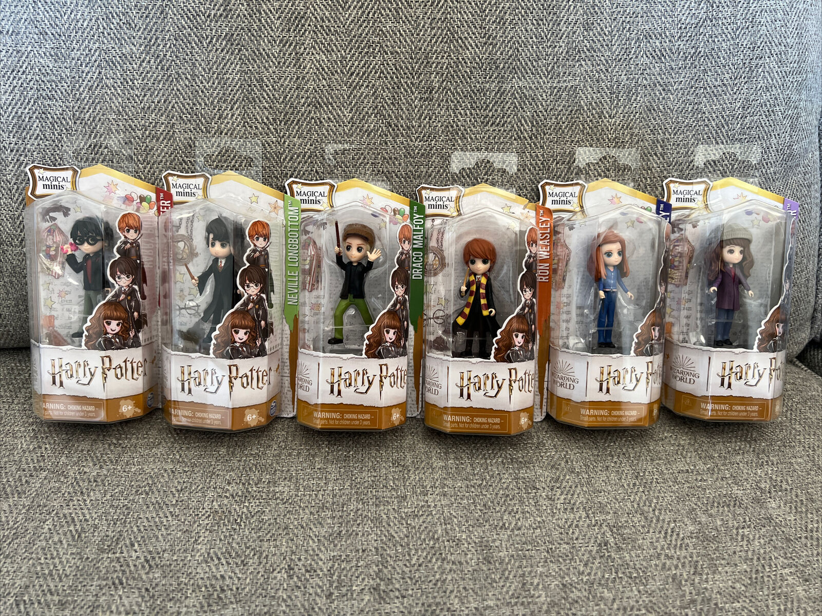 Wizarding World Of Harry Potter Magical Mini’s Set of 6 Brand New Fast Shipping