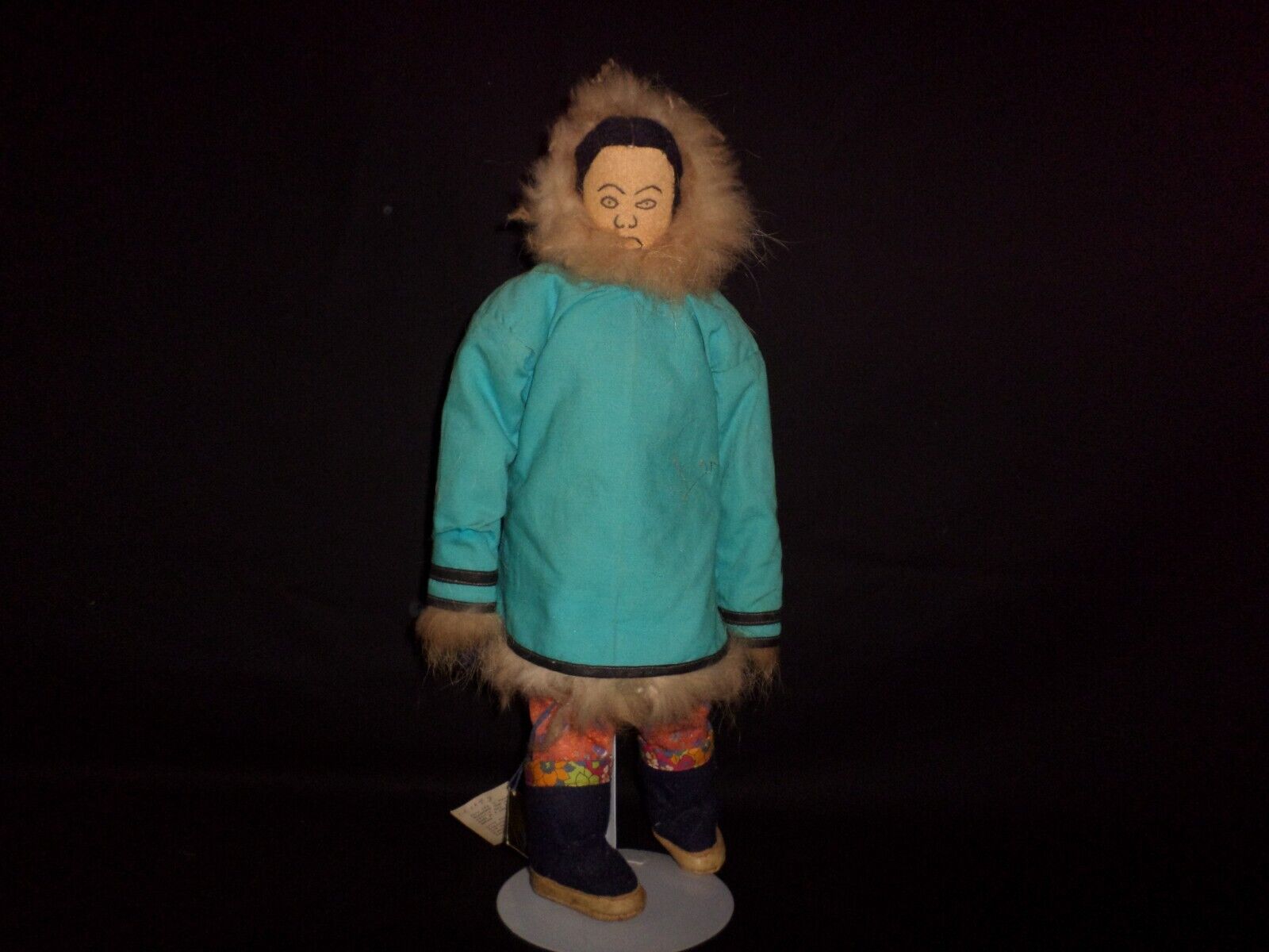 Fine Antique Spence Bay Inuit Native American Doll 17\