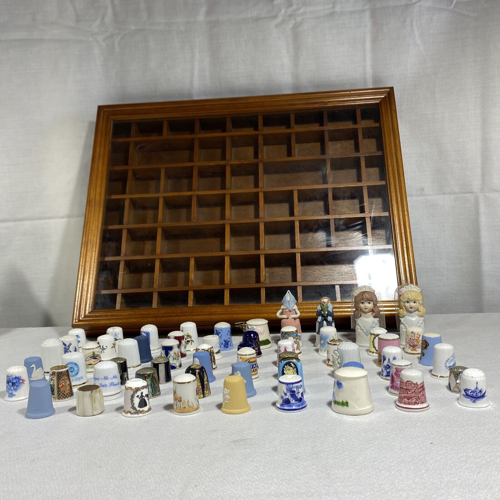 Vintage Mixed Lot of 59 Sewing Thimbles With Wood Case