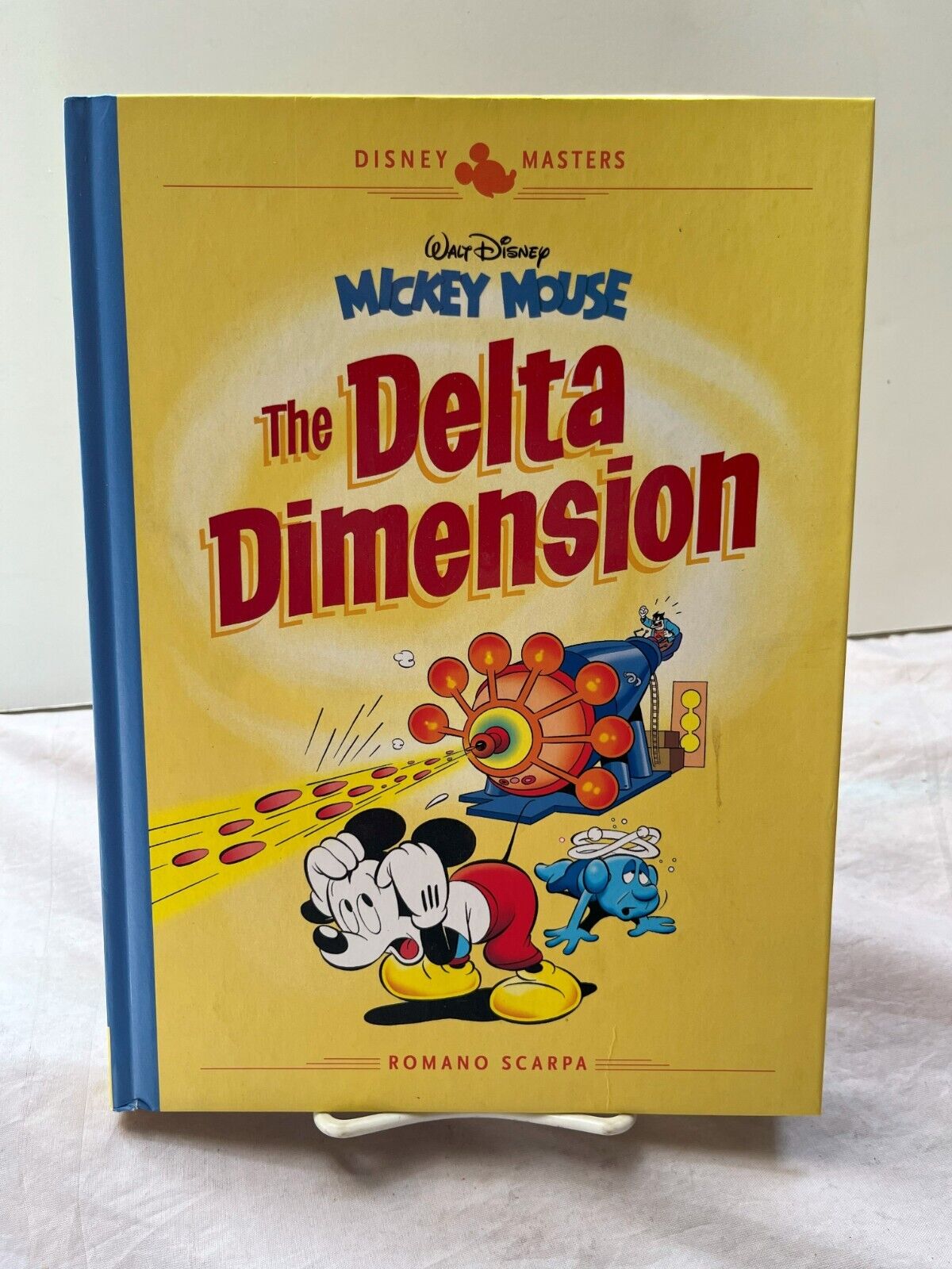 Walt Disney\'s Mickey Mouse: The Delta Dimension: Disney Masters Vol. 1 R Scarpa