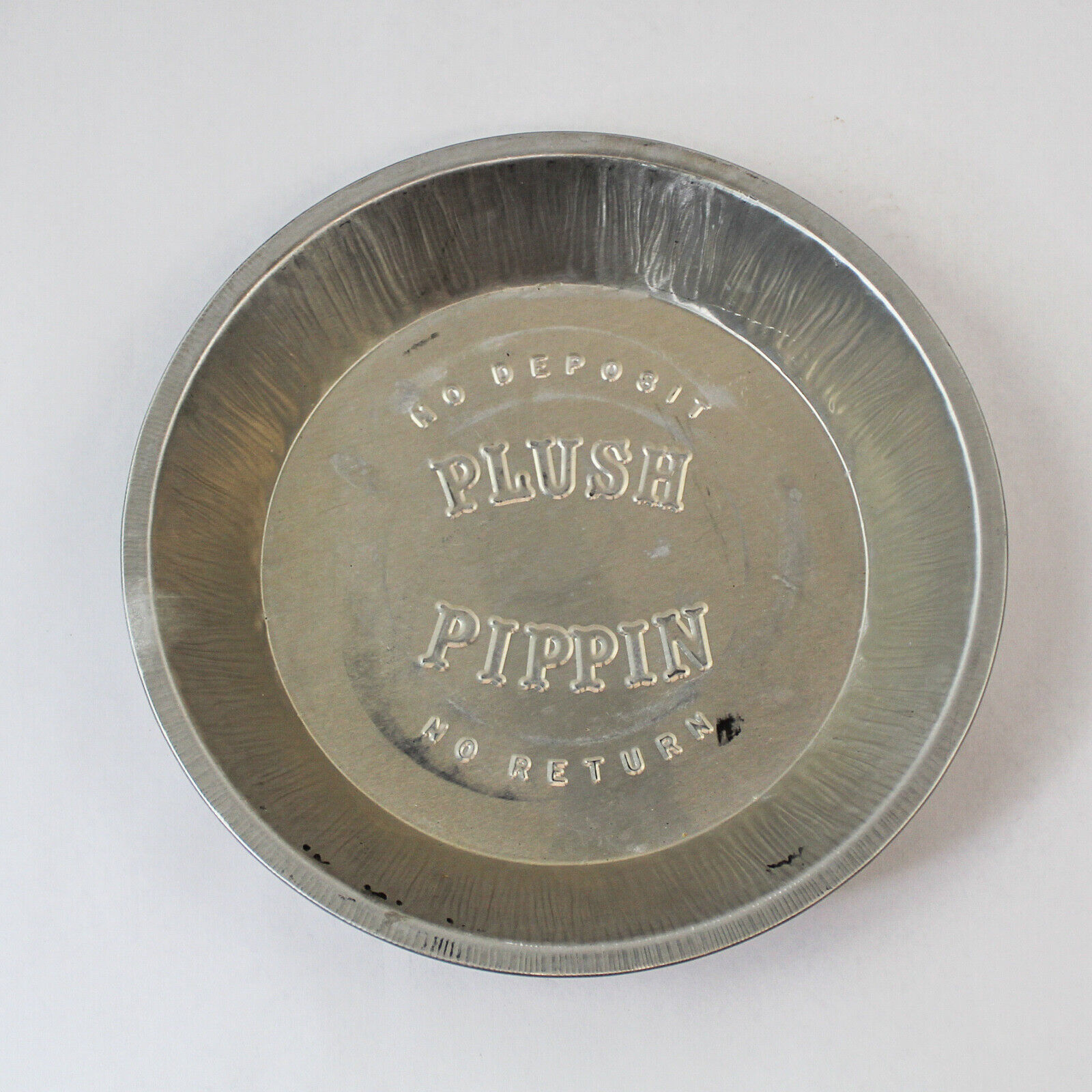 Plush Pippin Aluminum Pie Pan 9in Vintage Bakeware Kitchenware Farmhouse Decor