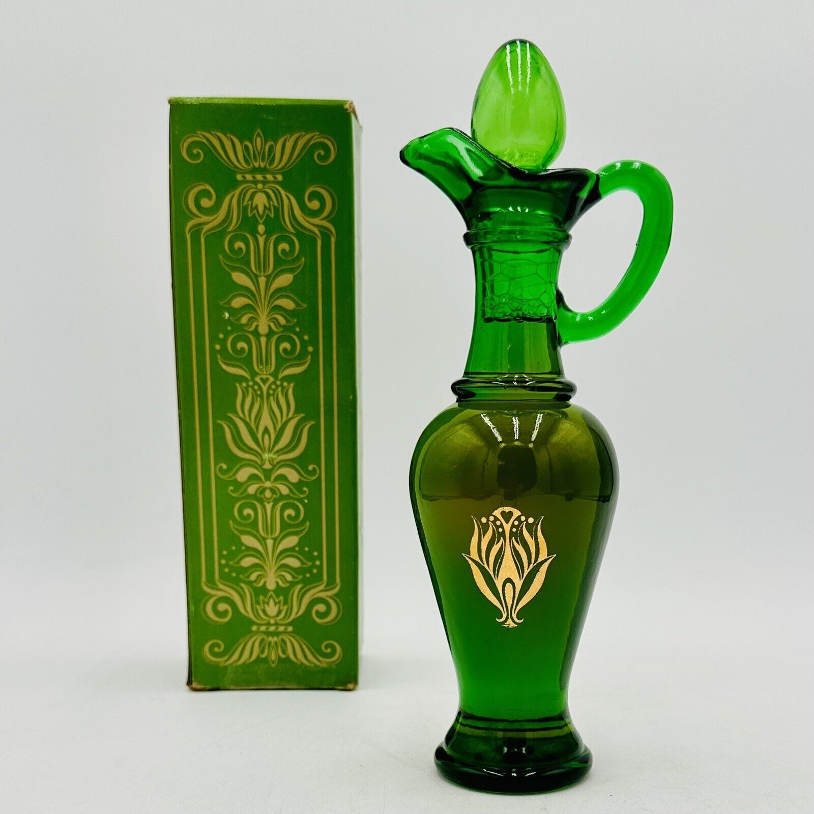 Vintage 1975 Avon Green Glass Nile Bath Urn Decanter Bottle w/Box