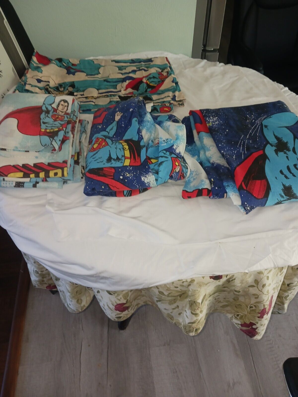 Vintage Superman Bedding
