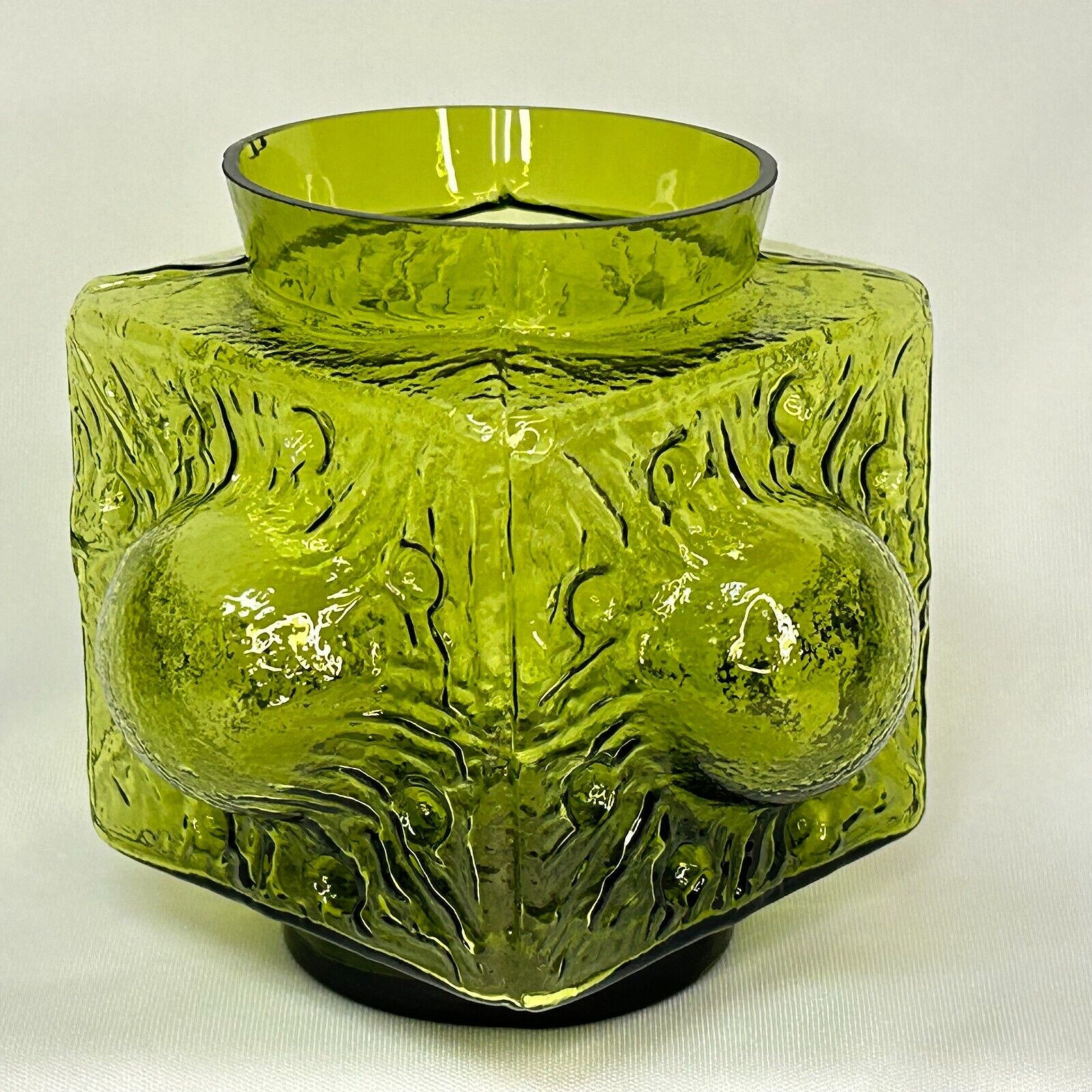 Vintage 1970\'s Sea Glasbruk Green Textured Glass Candle Holder 3.5\