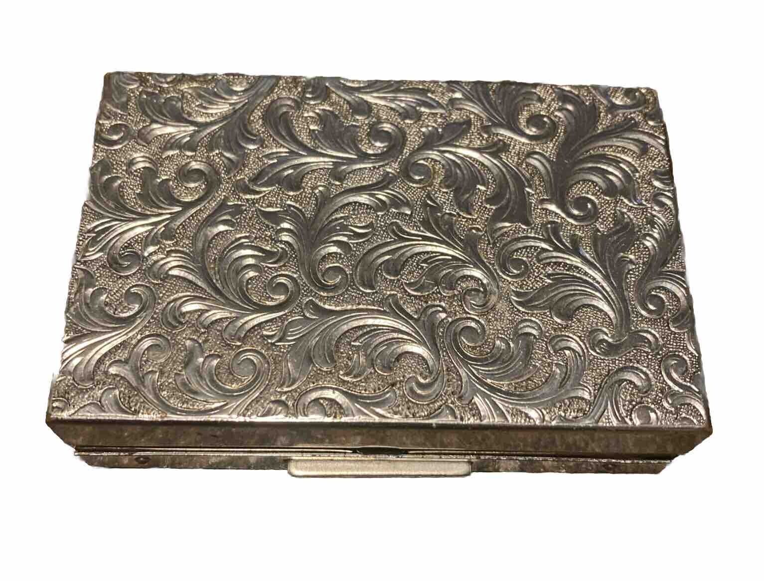 Beautiful Vintage Etched Silver Color Elgin American Compact Music Box