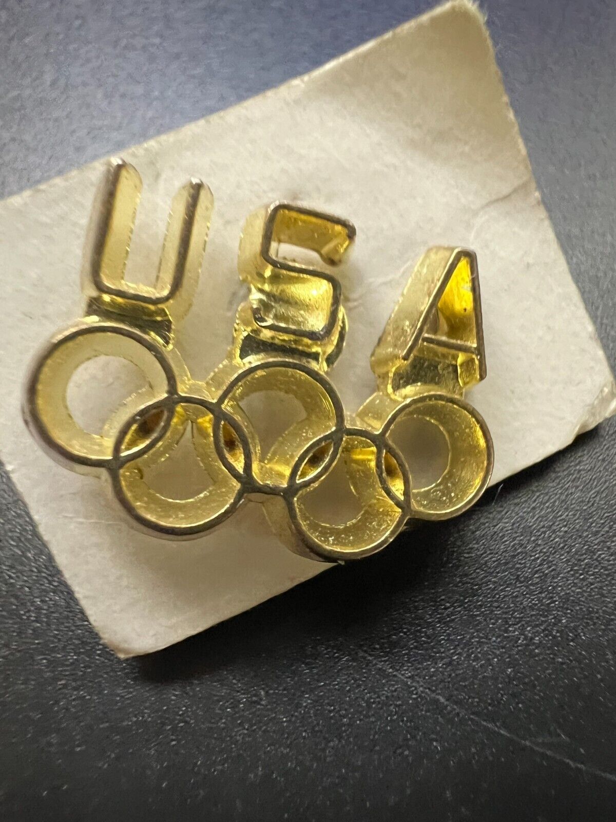 Vintage USA Olympic gold tone pin-back