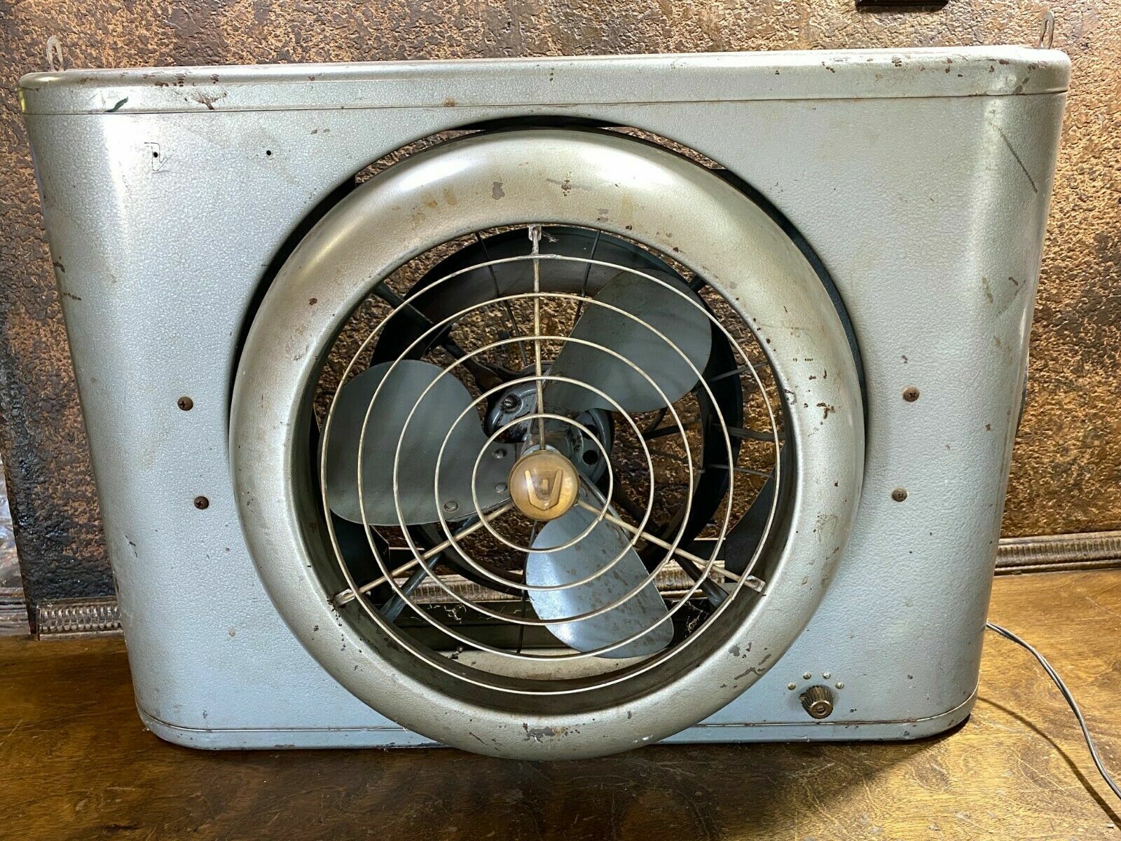 Vintage Mid Century Atomic VORNADO Electric Window Fan / Industrial ~  Works