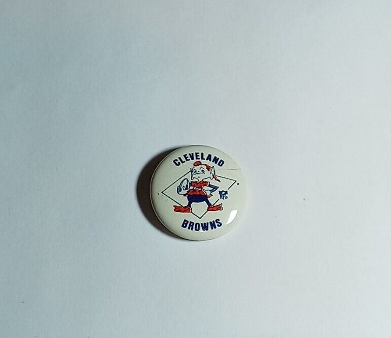 Vintage NFL Inc. Cleveland Browns Elf Football Button Pin Pinback
