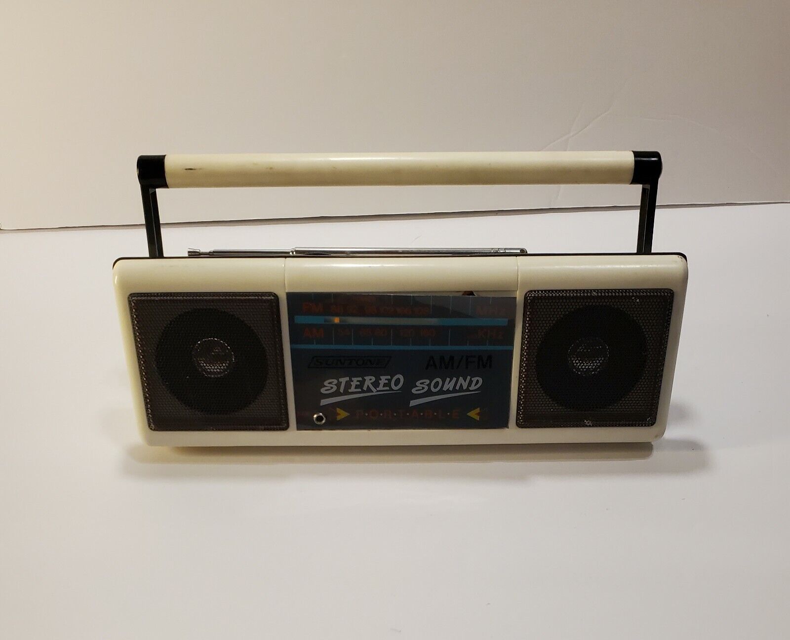 Suntone Portable AM/FM Boombox Radio Back To The Future Style Battery Operated