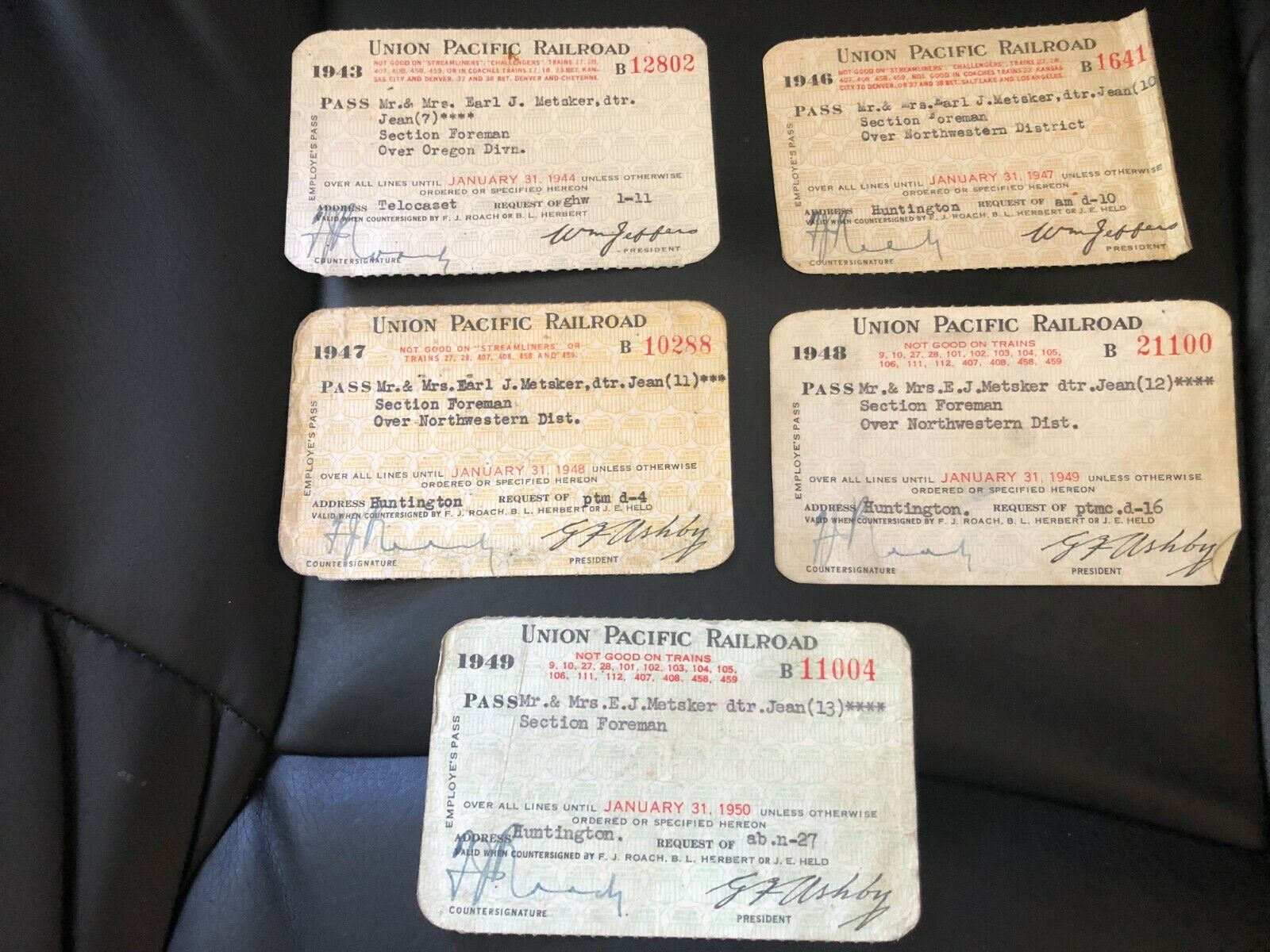 (5) 1940\'s Union Pacific RailRoad EMPLOYEE PASS Section Forman Over NorthWestern