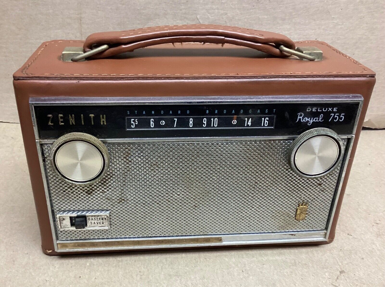 Vintage Zenith Deluxe Royal 755LK AM Transistor Leather  Radio