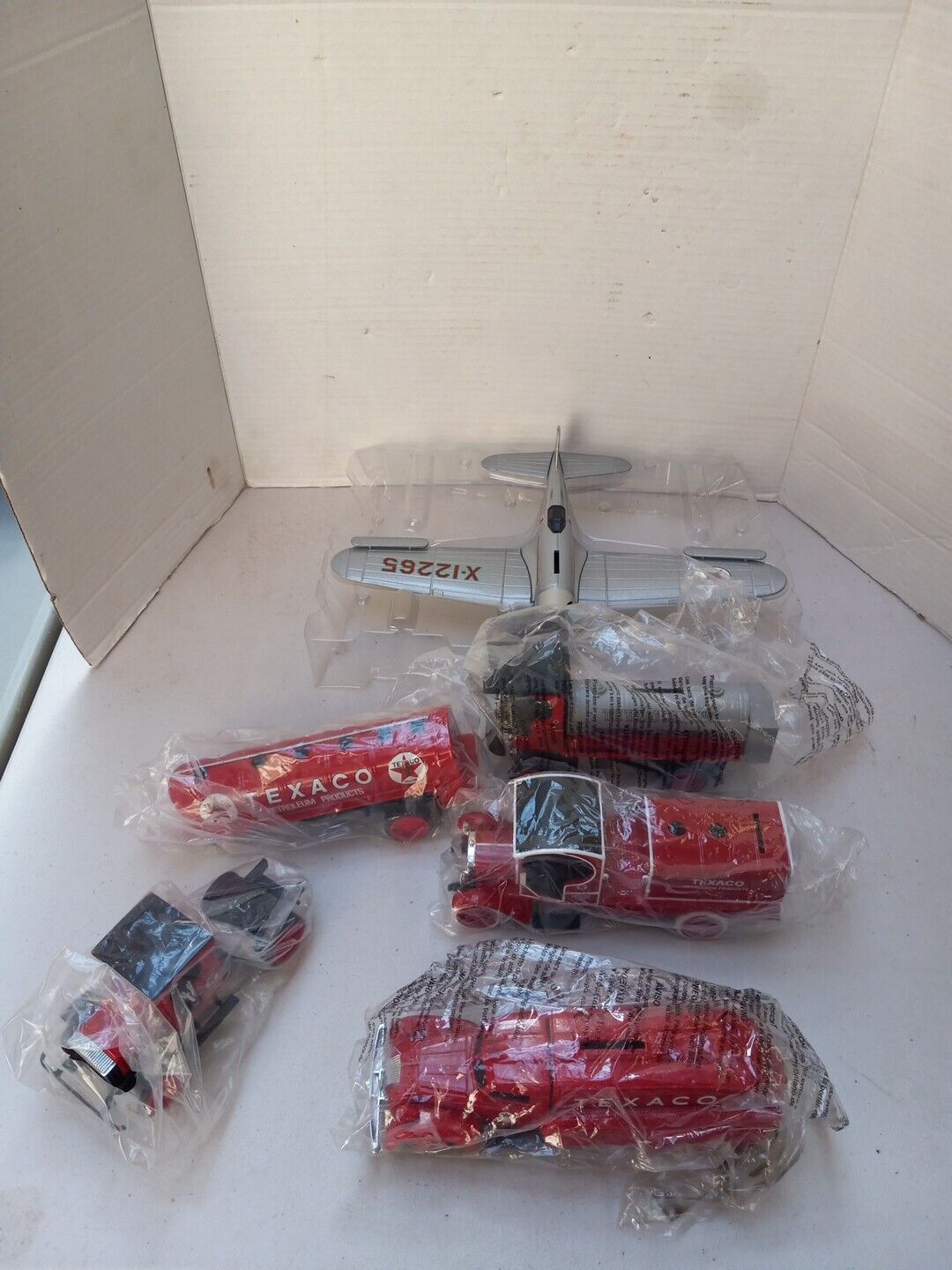 Lot Of Five Vintage Texaco Diecast Vehicles Never Displayed No Boxes 