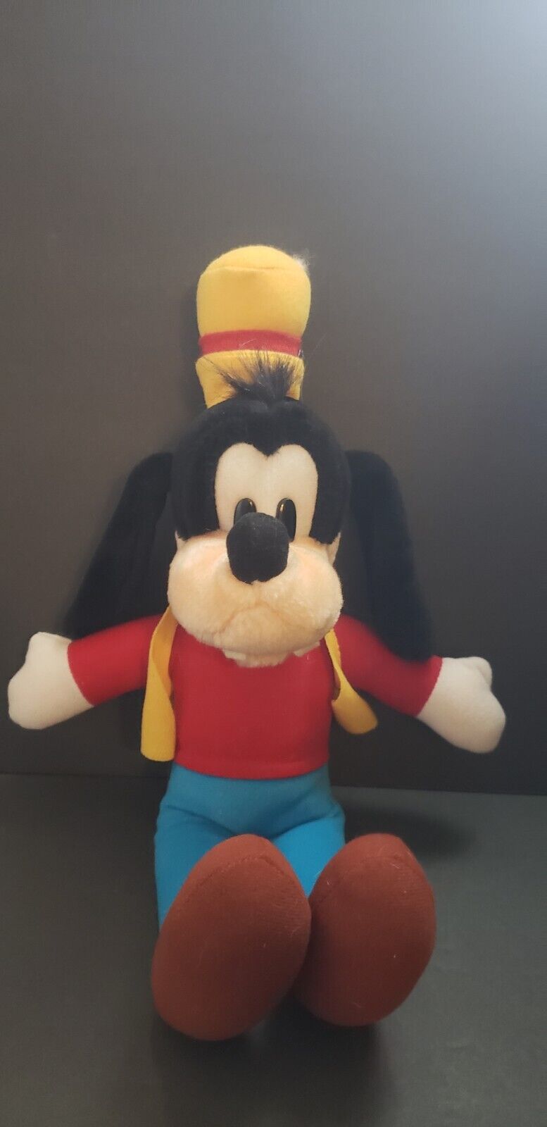 Vintage Disney Parks Goofy Plush Stuffed Animal Toy