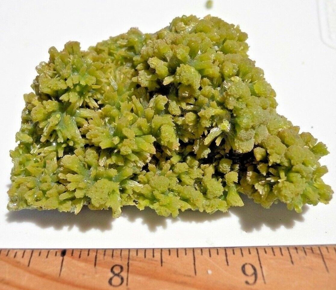 Museum Quality - PYROMORPHITE - SUPERB APPLE GREEN color - DAOPING MINE, CHINA 