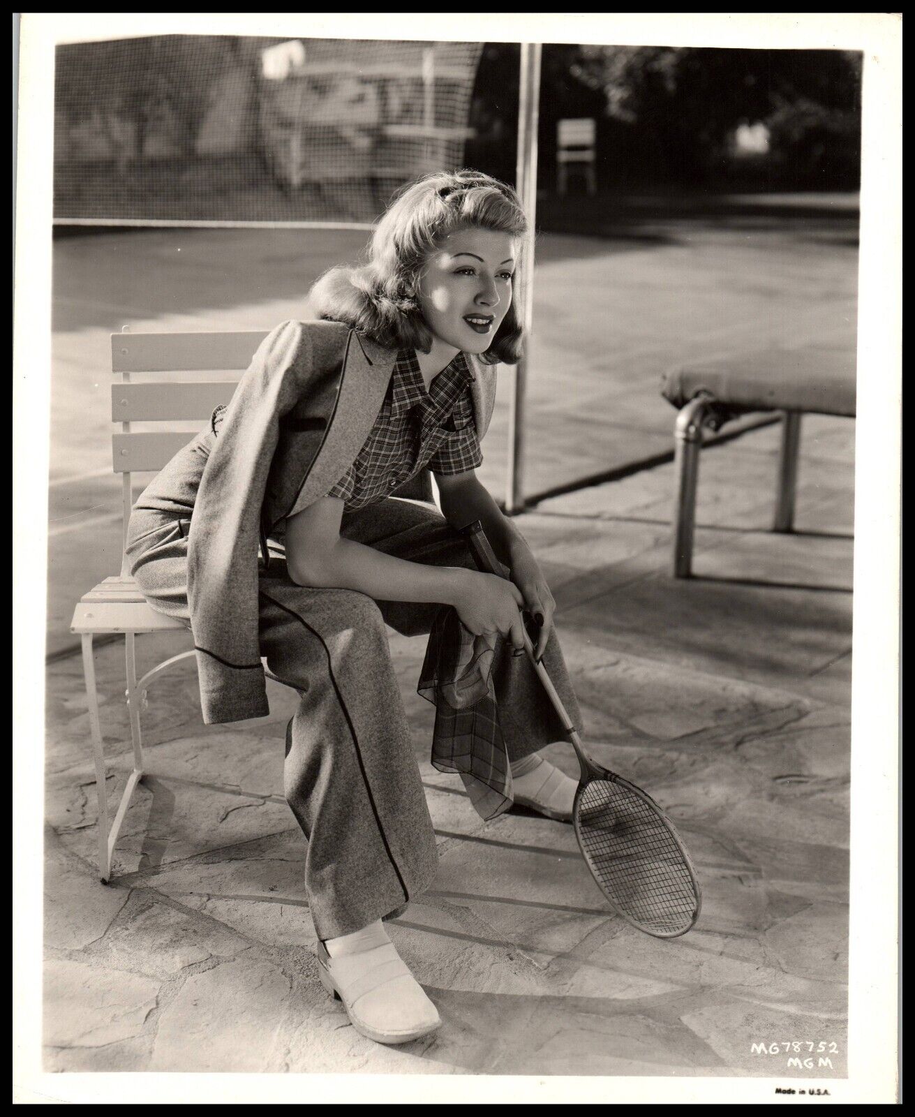 HOLLYWOOD ACTRESS LANA TURNER STYLISH POSE STUNNING PORTRAIT 1940s PHOTO 118