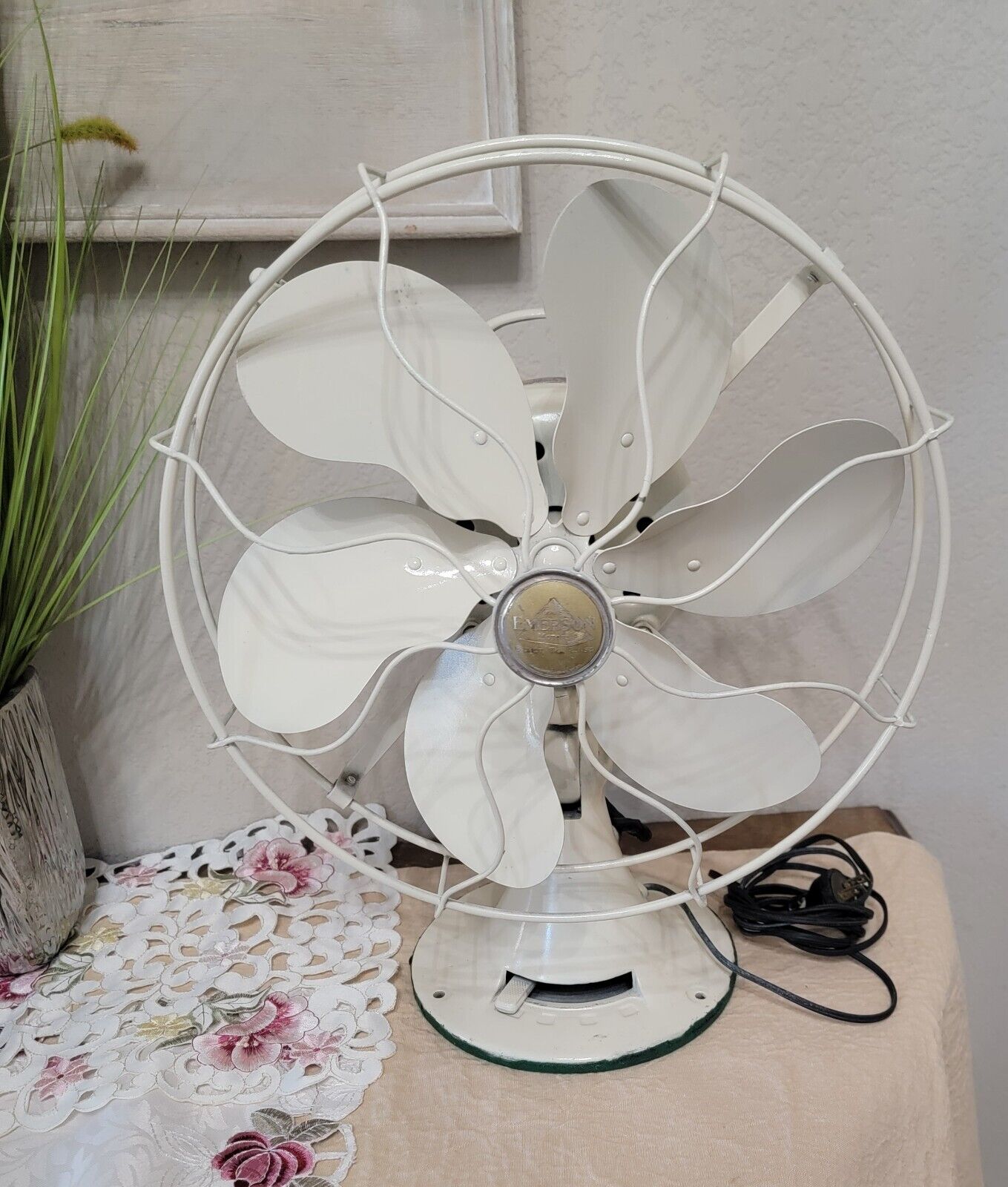 Antique  Emerson Electric Fan 12\