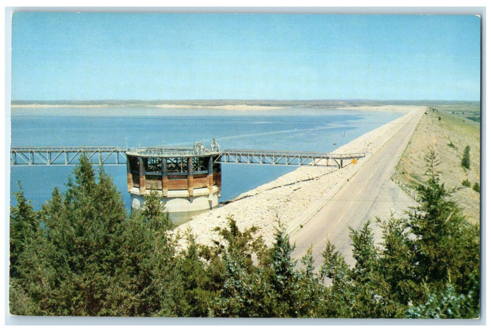c1950\'s Beautiful Lake McConaughy and Kingsley Dam Ogallala Nebraska NE Postcard