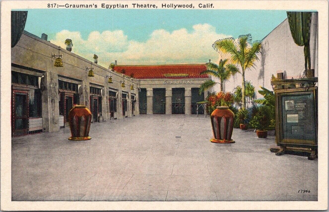 c1920s HOLLYWOOD, California Postcard GRAUMAN'S EGYPTIAN THEATRE Courtyard View