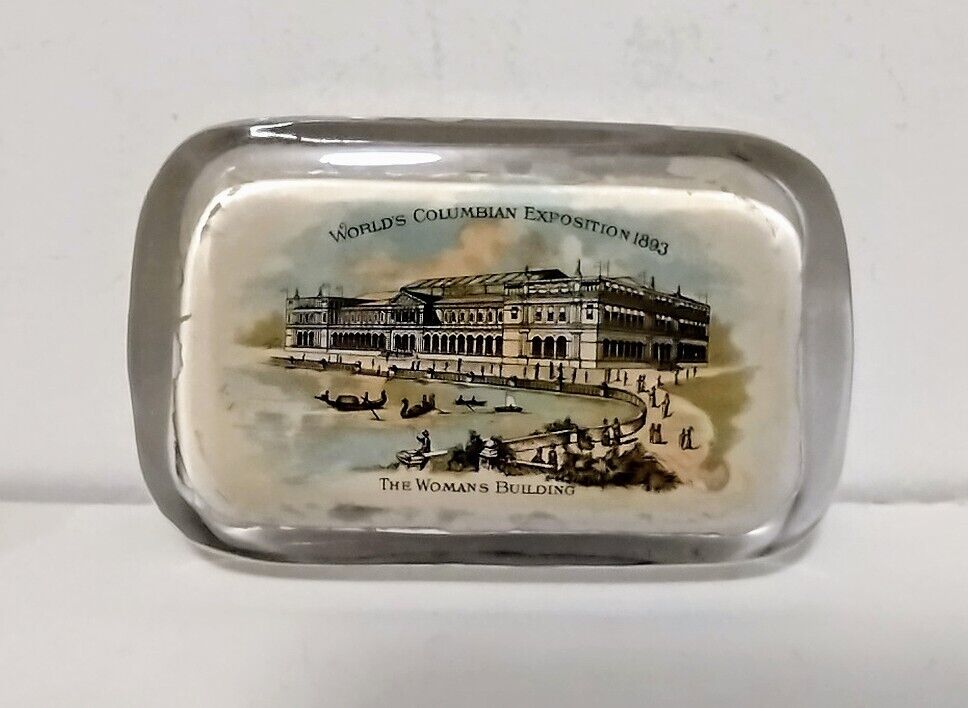 1893 Columbian Exposition The Woman\'s Building Libbey Glass Paperweight Chicago