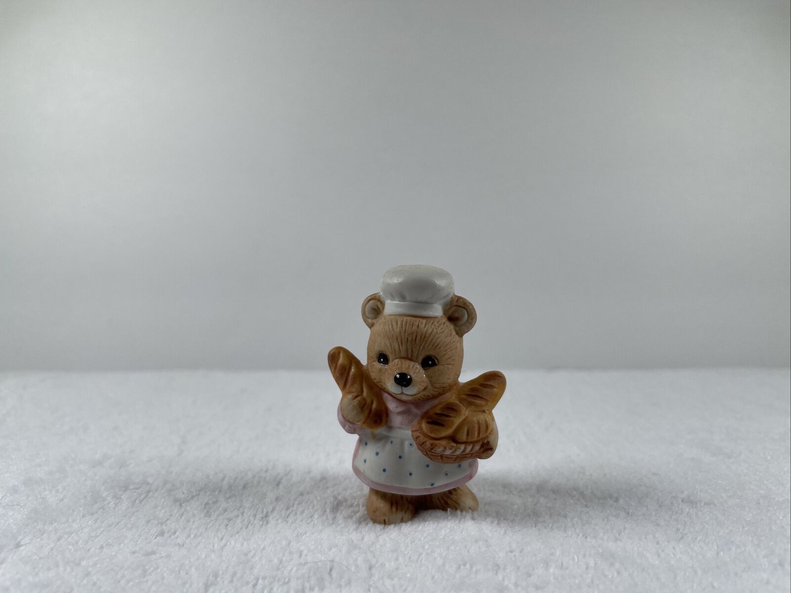 Vintage HOMCO Bear Porcelain Figurine - Series #8820 - Baker Bear with Bread 2”