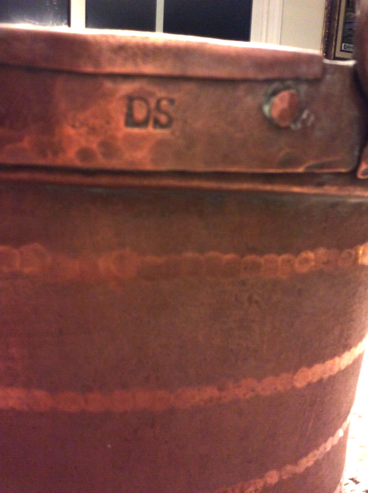 Antique Hammered  Copper Cauldron Basin Pot Tub Iron Handle Signed DS