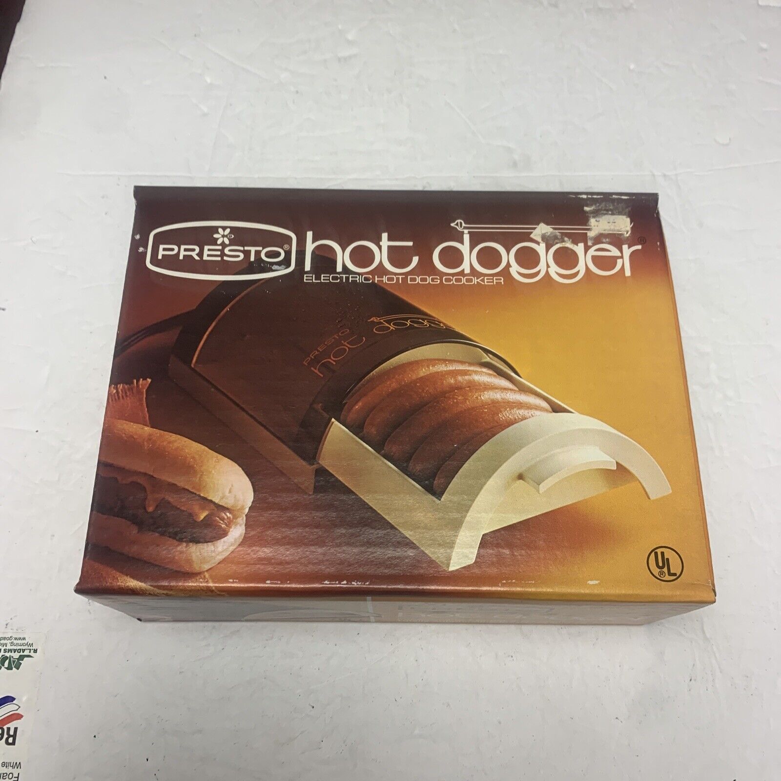 Vintage Presto Hot Dogger Electric Hot Dog Cooker Model 01 / HOTD1 ~ Brand New