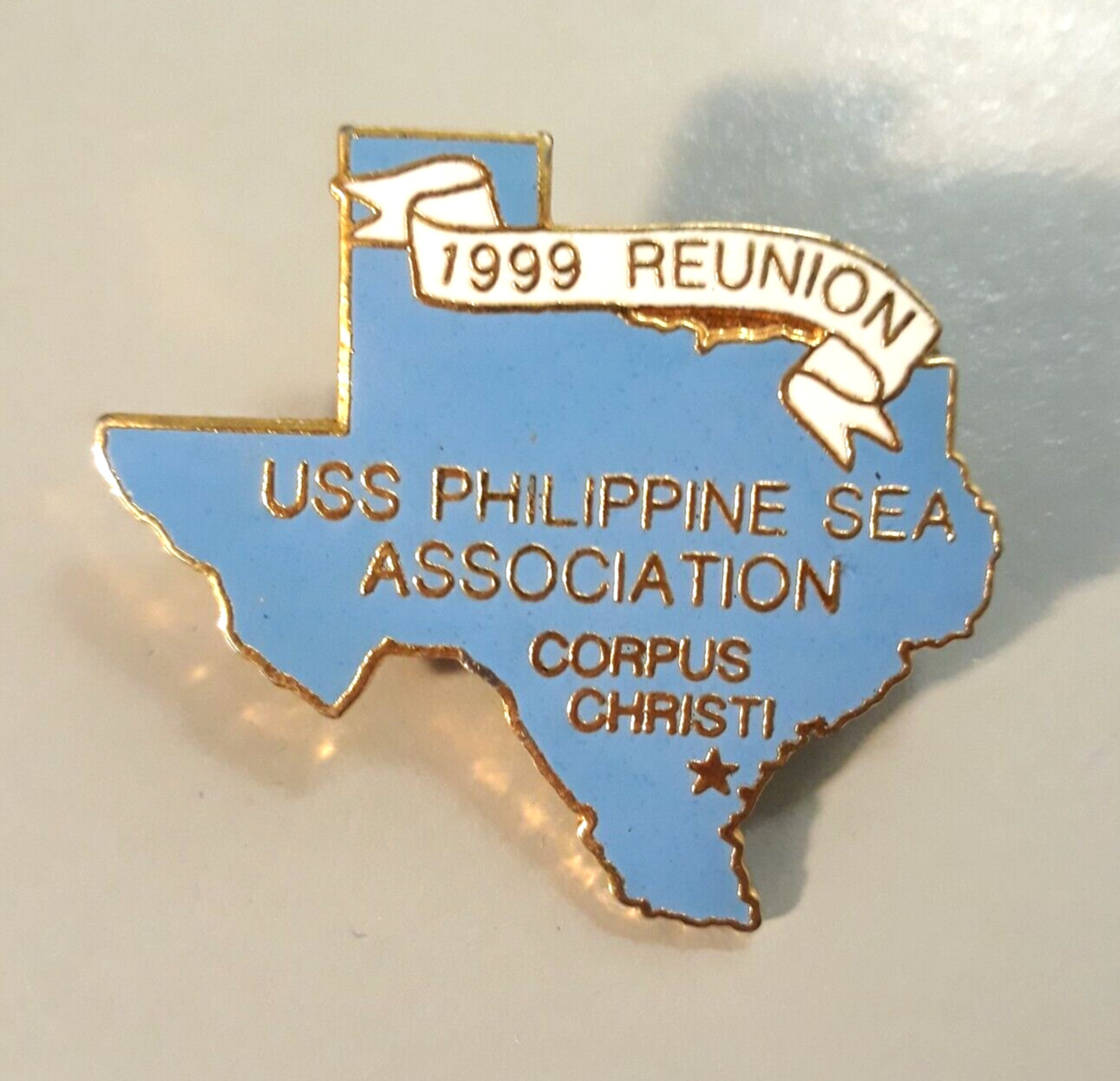Vtg USS PHILIPPINE SEA Assoc Veteran\'s 1999 Reunion Corpus Christi TX Lapel Pin