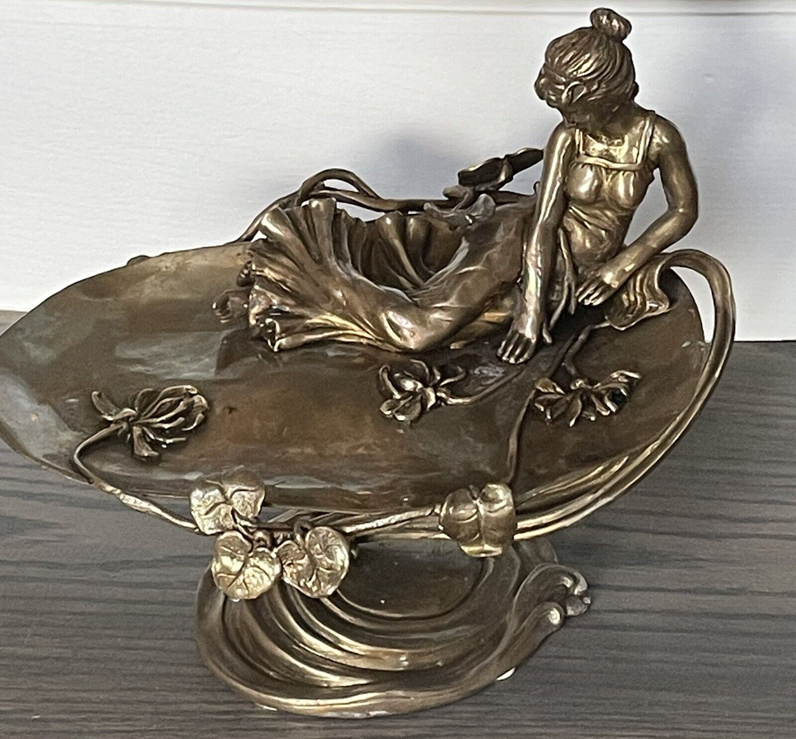 Vintage Art Nouveau Bronze Lady & Lilly Jewllery Pin design Vanity Dish  Tray