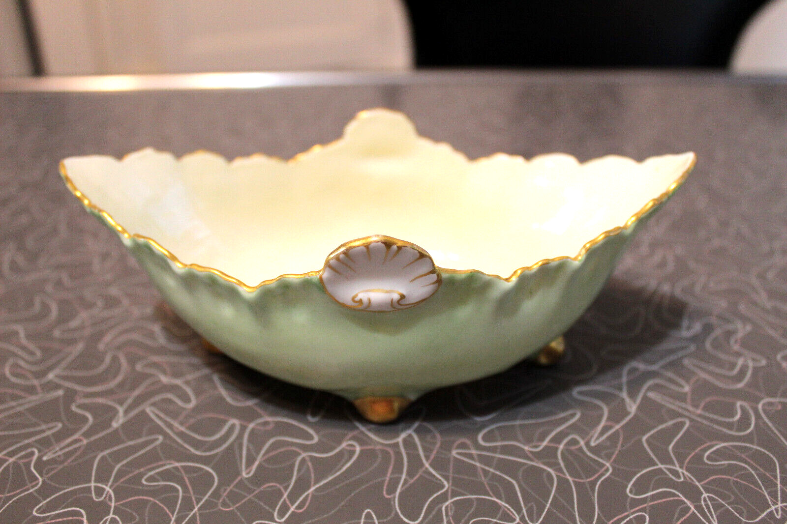 Antique P.H. Leonard imported Vienna Austria 1903 bowl dish green gold footed