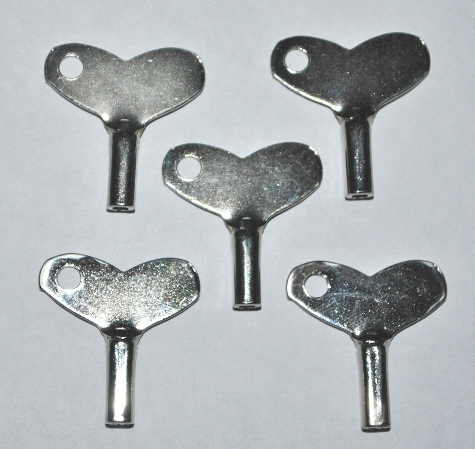 5 - Metal Replacement Wind-Up Keys 