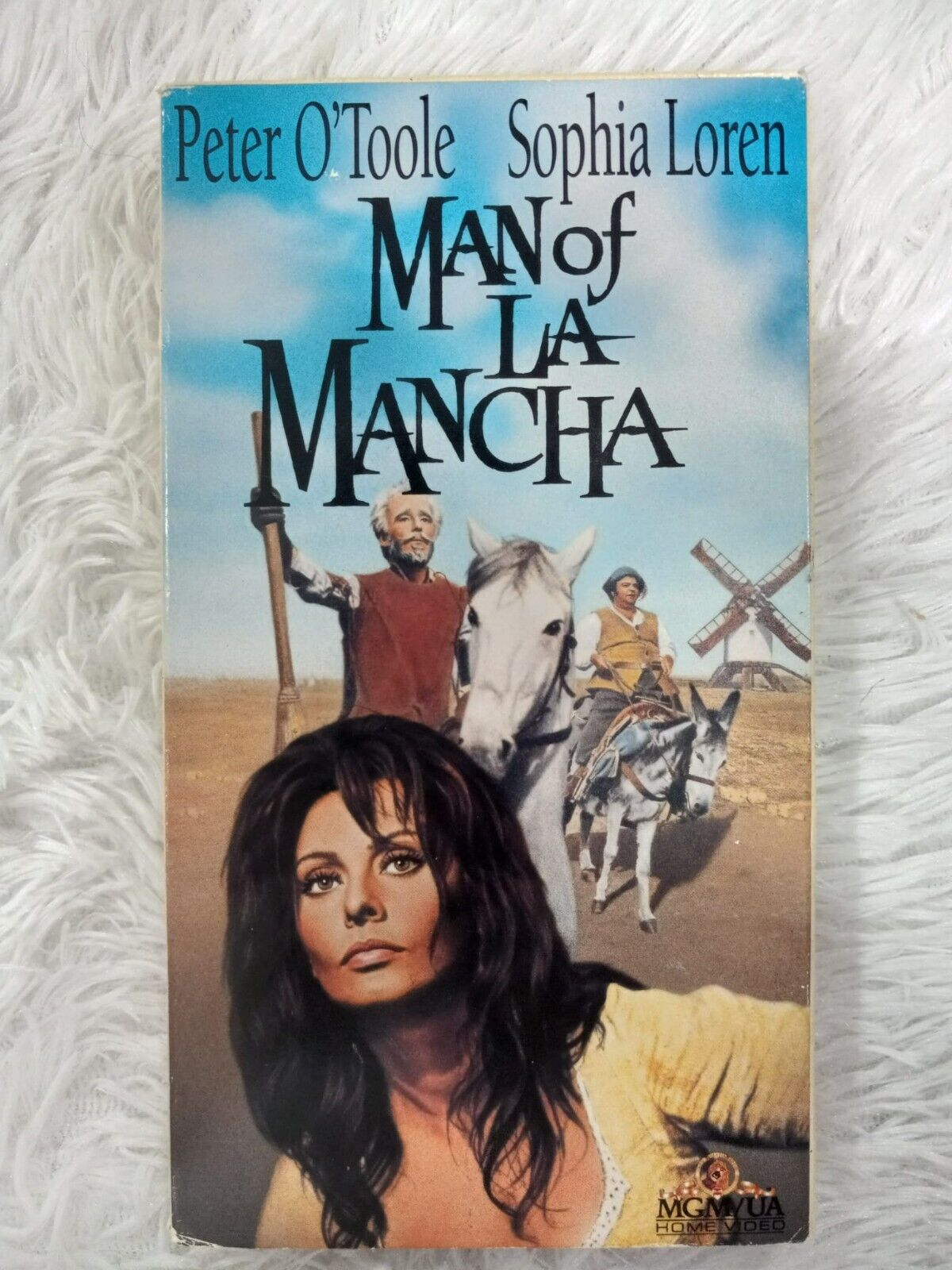 Man Of La Mancha  VHS Movie Tape