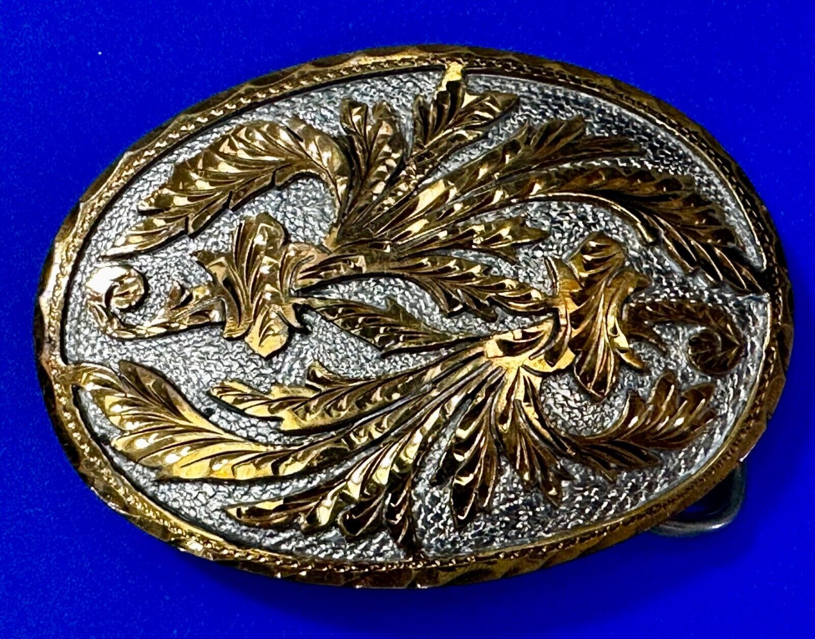 Wil-Aren Original - Vintage Western Leaf Pattern Gorgeous Handmade Belt Buckle