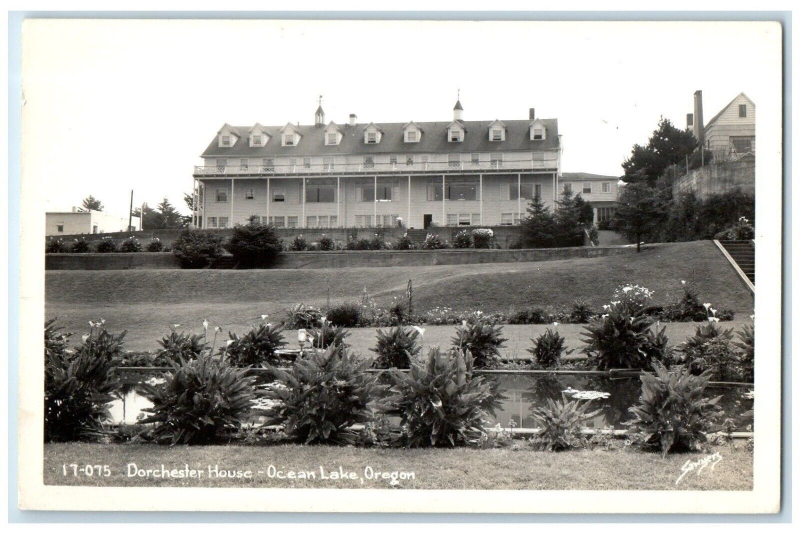 c1940\'s Dorchester House Ocean Lake Oregon OR RPPC Photo Vintage Postcard
