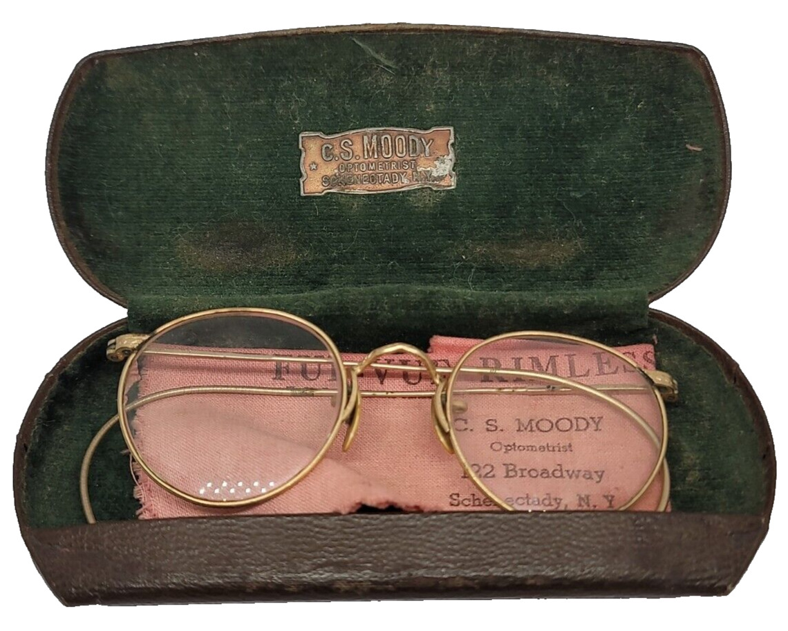 Victorian 1/10 12K Gold Filled Spectacles Reading Glasses CS Moody Case Antique 