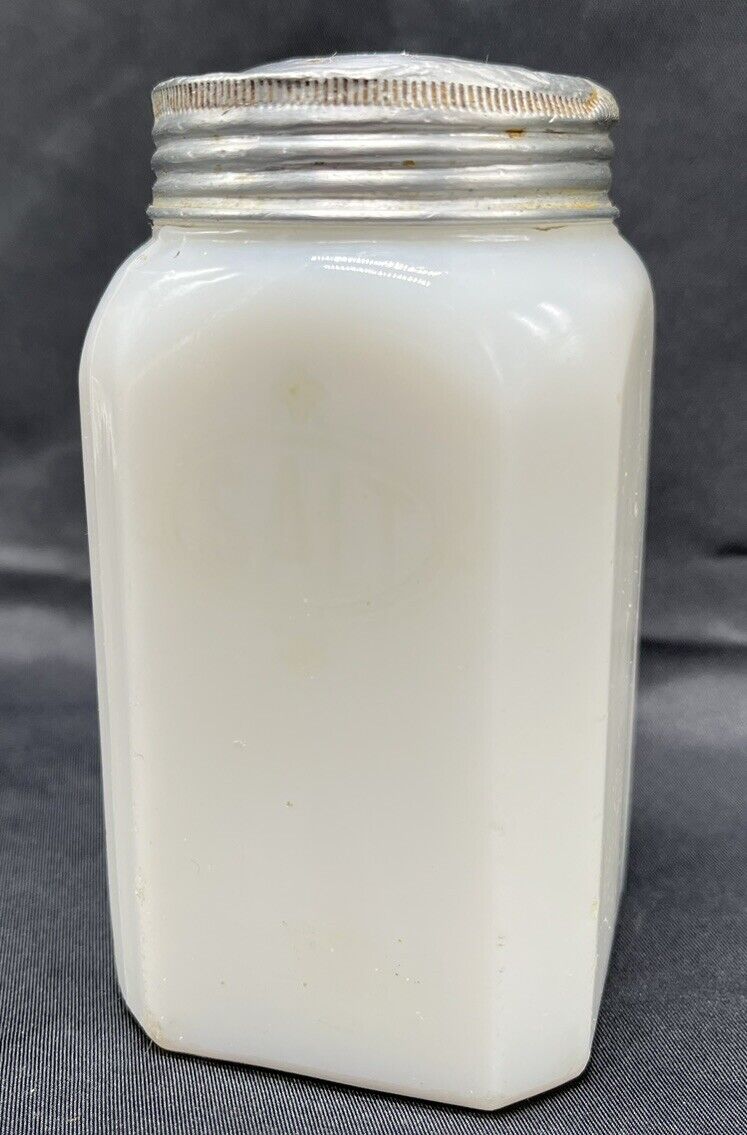 Vintage Chef Boy-Ar-Dee Dinner Milk Glass 1940’s Hazel Atlas Salt Shaker