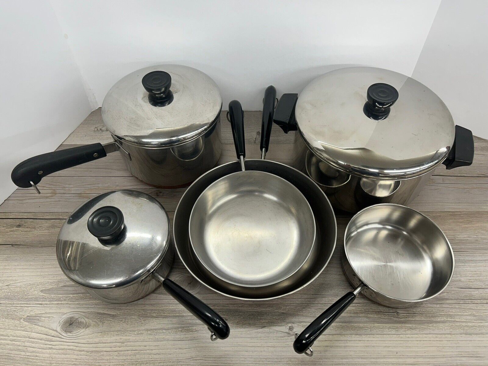 Lot Of 9 Pc.  Vintage Revere Ware Copper Bottom Sauce Pans  American Made.