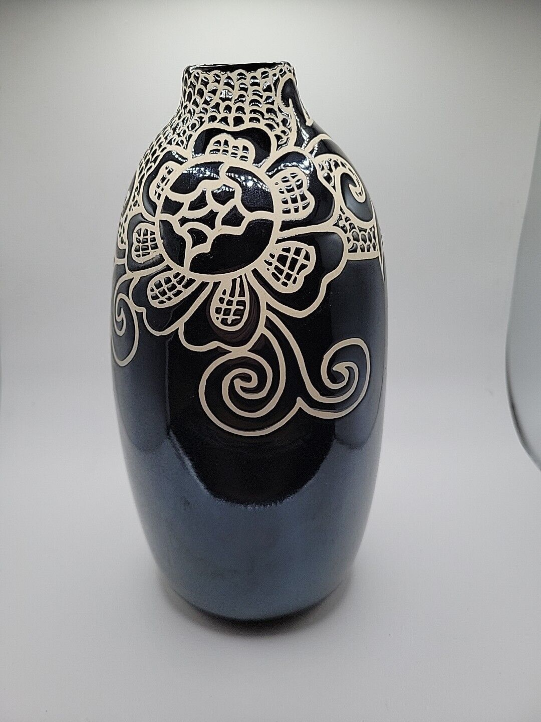 thailand vase Black With White Floral Design