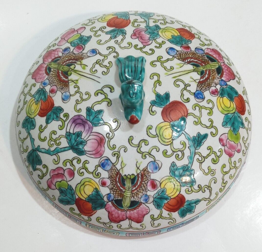 Vintage Antique Famille Rose Chinese Medicine Or Ginger Jar Vase Lid
