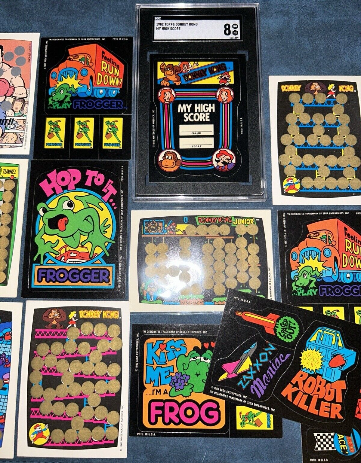Donkey Kong Topps 1982 My High Score Vintage SGC 8 + Bonus Arcade Nintendo Cards