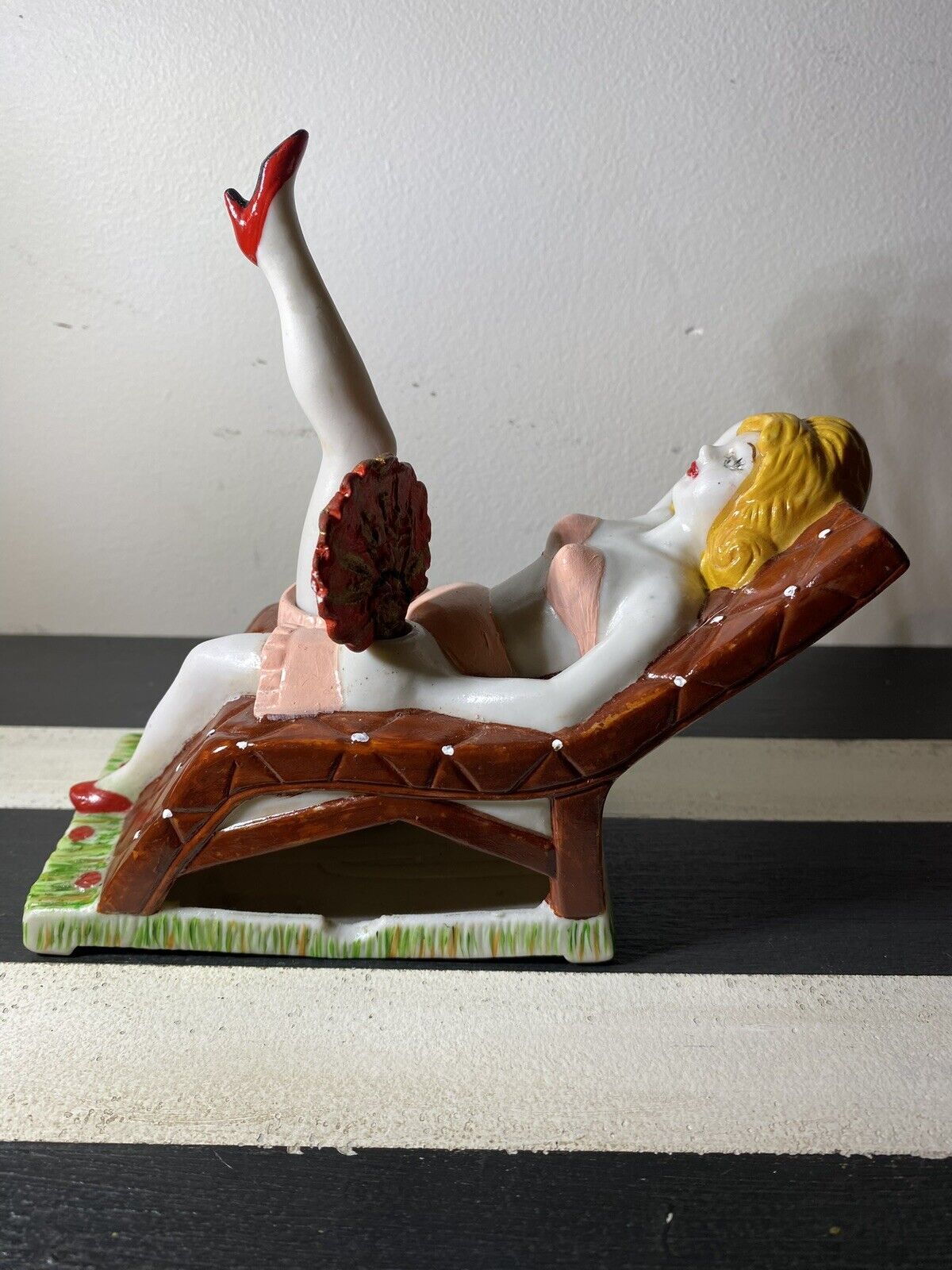 1950’s Japan Risque Naughty Pinup Girl Ashtray with movable leg and fan