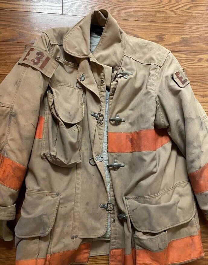 Chicago Fire Department Hazardous Incident Uniform Helmet Firefighter Fireman