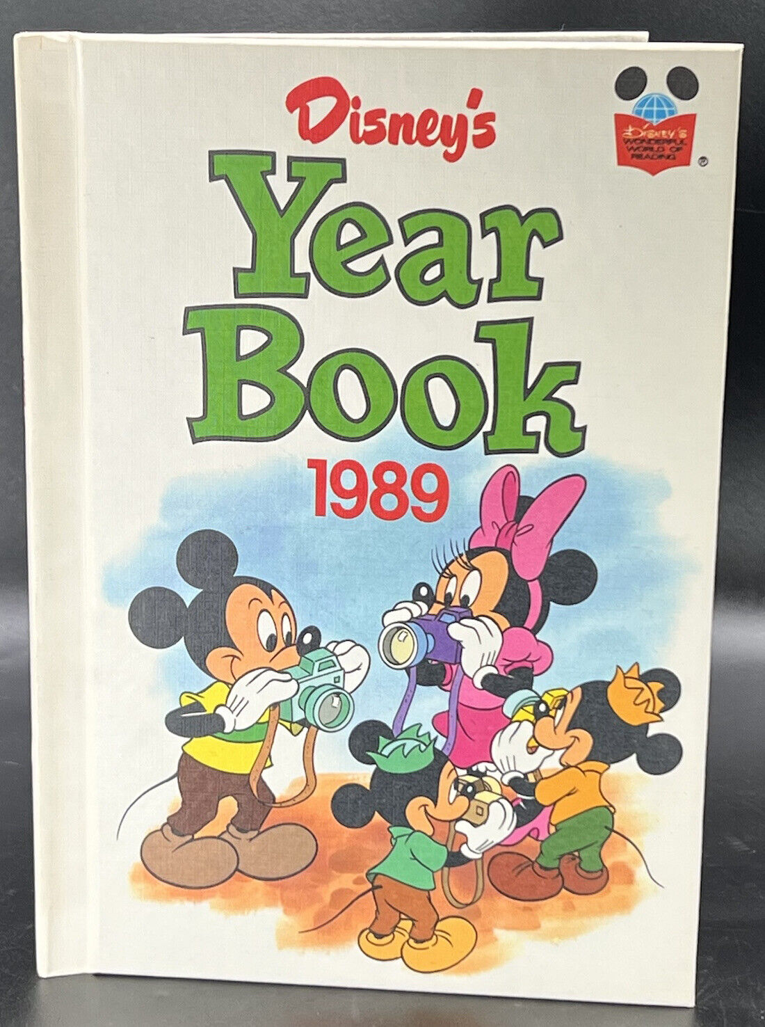 Disney’s Year Book Grolier Enterprises Inc Hardcover 1989 Vintage Donald Duck